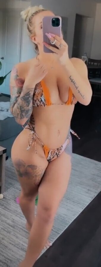bitchingbrittany Nude Leaks OnlyFans Photo 4