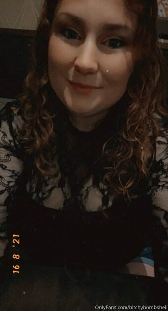 bitchybombshell Nude Leaks Photo 9