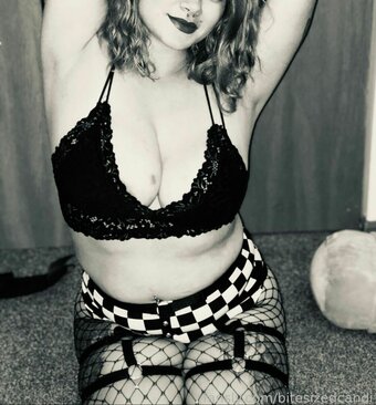 bitesizedcandi Nude Leaks Photo 5