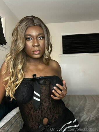 blackbootay / SmoothPeachx / black_booty8 / https: Nude Leaks OnlyFans Photo 28