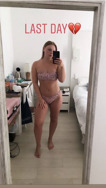 Blackpool / blackpoolfc Nude Leaks Photo 10