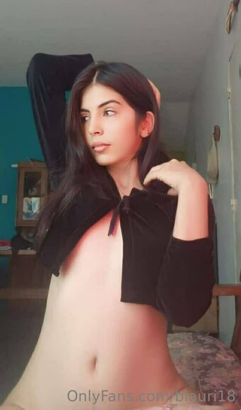 blauri18 Nude Leaks Photo 18