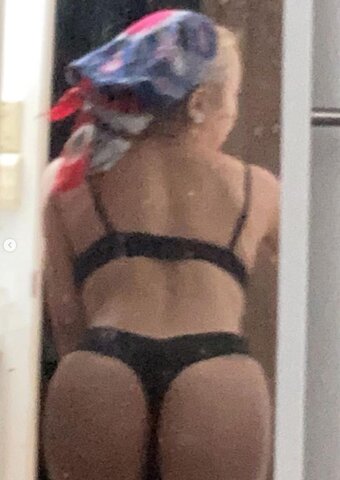 Bleachie / ash / luckyp3ach / manicatthed1sco Nude Leaks OnlyFans Photo 3