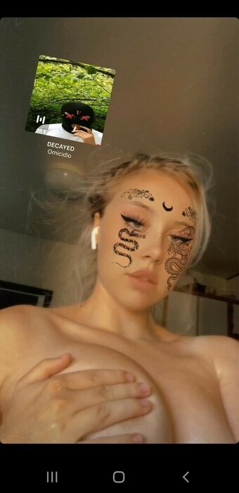 bleedingbubblegum / bleeding.bubblegum Nude Leaks OnlyFans Photo 29