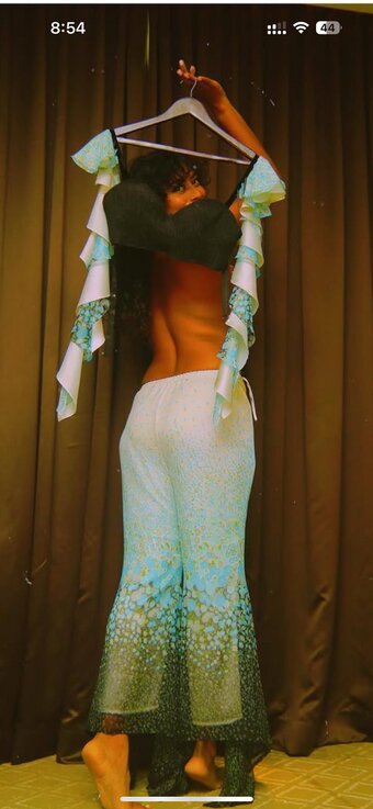 Blessy Silvaster / blessysilvaster Nude Leaks Photo 10