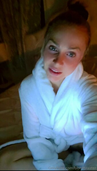 blondblaster Nude Leaks Photo 3