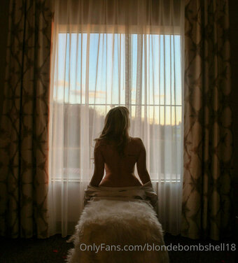 blondebombshell18 Nude Leaks Photo 27
