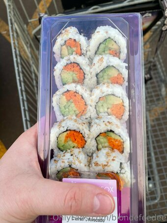 blondefeedee Nude Leaks Photo 16