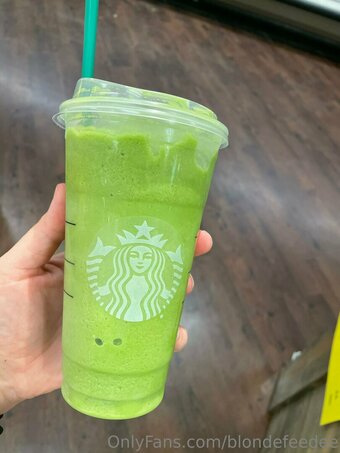 blondefeedee Nude Leaks Photo 18