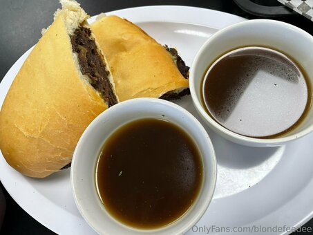 blondefeedee Nude Leaks Photo 20