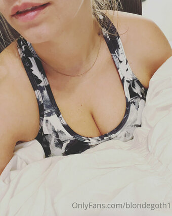 blondegoth1 Nude Leaks Photo 10
