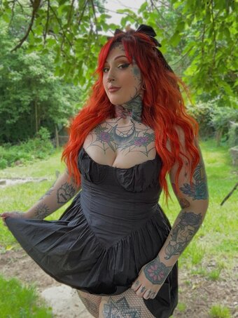 Bluecollargoth Nude Leaks OnlyFans Photo 8