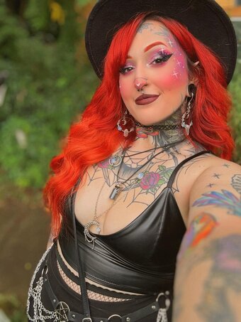 Bluecollargoth Nude Leaks OnlyFans Photo 13