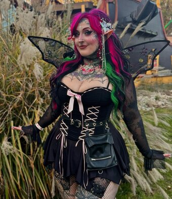 Bluecollargoth Nude Leaks OnlyFans Photo 16