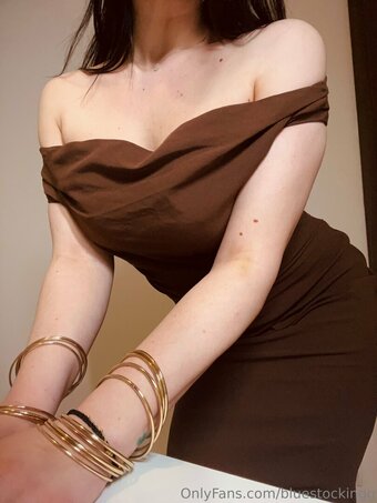 bluestockingg Nude Leaks Photo 20