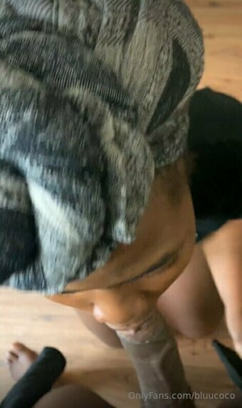 bluucoco Nude Leaks Photo 10