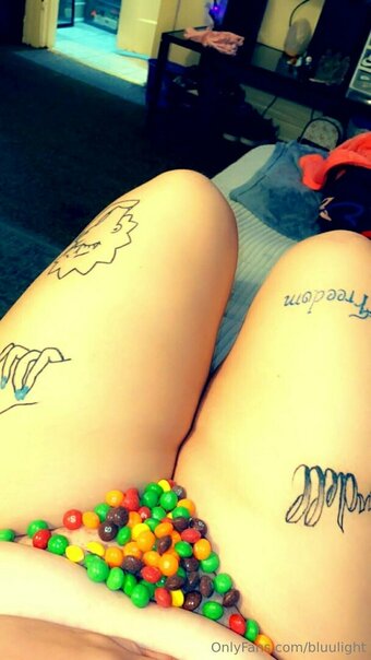 bluulight Nude Leaks Photo 19