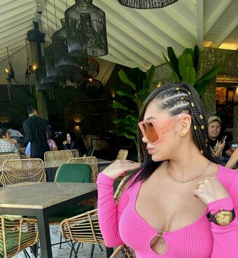 Bombshell Mel / vvr04062 Nude Leaks Photo 3