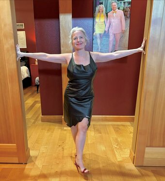 Bombshell Nurse / bombshellnurseofficial / hellie165 Nude Leaks OnlyFans Photo 7