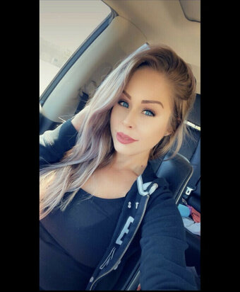 Bombshell522 / blondiee0299 Nude Leaks OnlyFans Photo 5