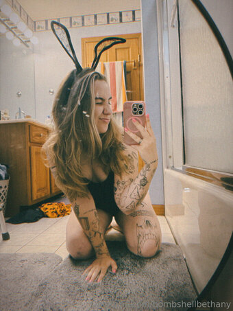 bombshellbethany Nude Leaks Photo 20