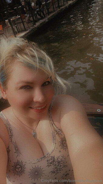 bombshellgypsea Nude Leaks Photo 8