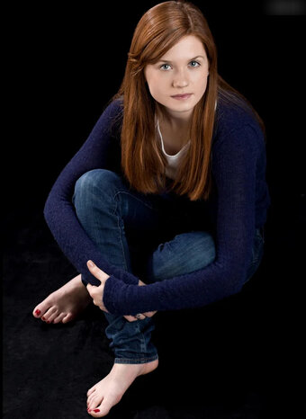 Bonnie Wright / thisisbwright Nude Leaks Photo 22