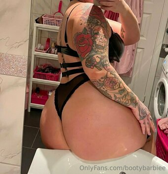 bootybarbiee Nude Leaks Photo 4