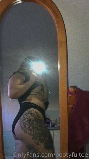 bootyfultee Nude Leaks Photo 4