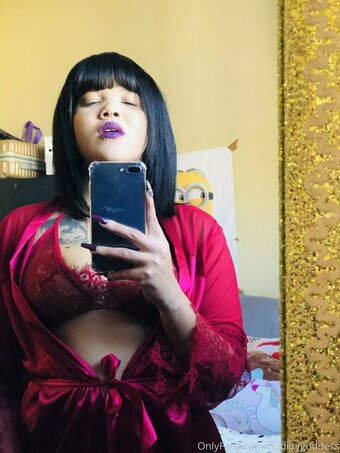 BootyMellow / BlaccMedusaSA / Boitumelo / booty_melow / bootymellowxxx / https: / kikkii / nudiitygoddess Nude Leaks OnlyFans Photo 9