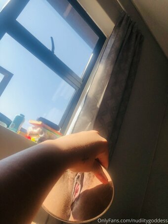 BootyMellow / BlaccMedusaSA / Boitumelo / booty_melow / bootymellowxxx / https: / kikkii / nudiitygoddess Nude Leaks OnlyFans Photo 12