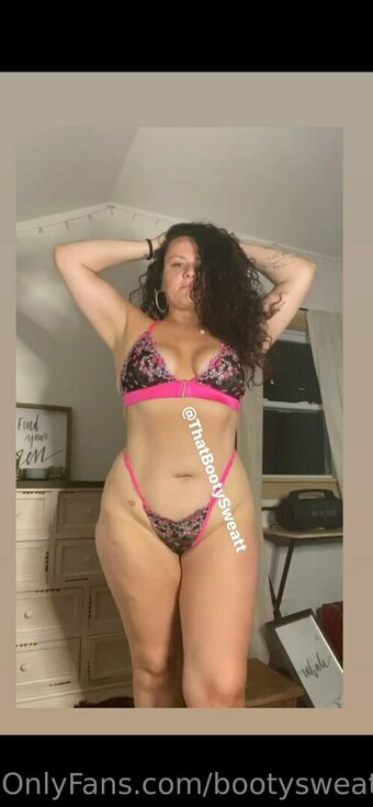 bootysweatt Nude Leaks Photo 15