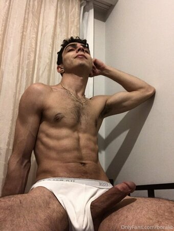 borazeiss Nude Leaks Photo 10