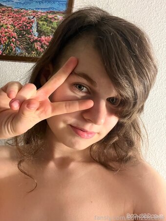 born2bscene Nude Leaks Photo 14