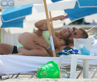 Bouchard Nude Leaks Photo 13