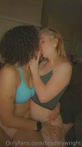 bradleywright Nude Leaks Photo 14