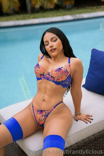 brandylicious Nude Leaks Photo 21