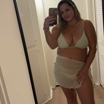 brandylikecandy84