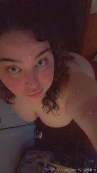 brattybbykitty Nude Leaks Photo 9