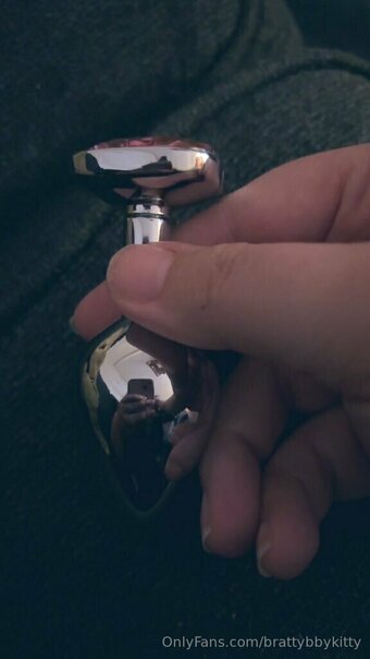 brattybbykitty Nude Leaks Photo 19