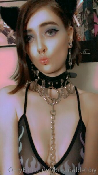 breadablebby Nude Leaks Photo 17