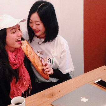 breadfaceblog Nude Leaks Photo 1