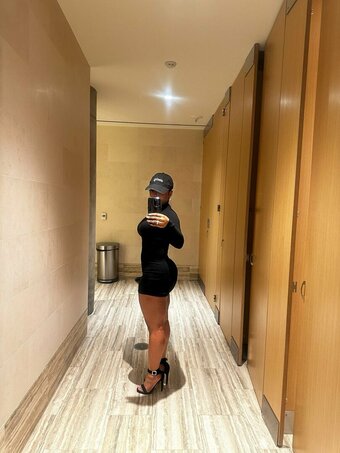 Brezilla / brezilla00 / brezillauzii Nude Leaks OnlyFans Photo 6