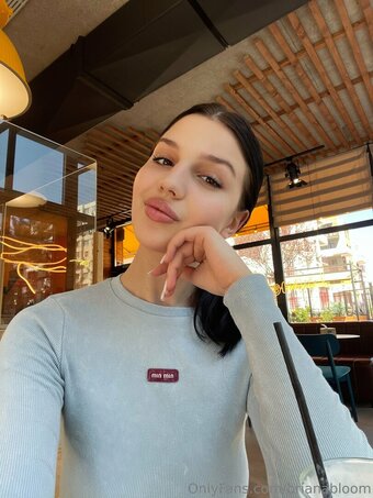 brianabloom Nude Leaks Photo 5