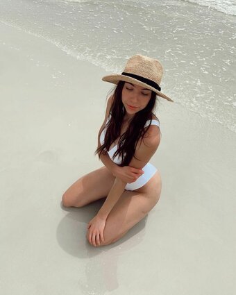 Bribaebee / Briana Chandler Nude Leaks Photo 17