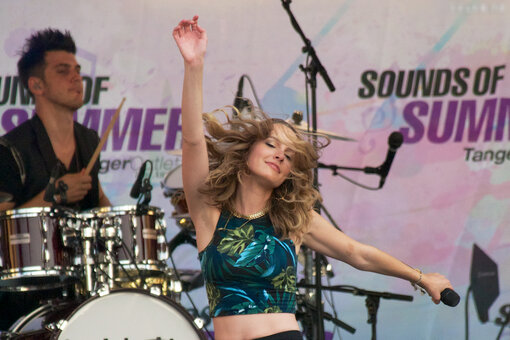 Bridgit Mendler / bridgitmendler Nude Leaks Photo 3