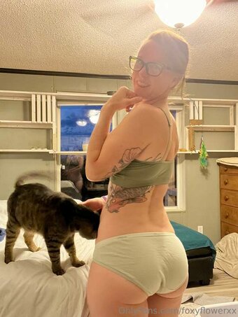 Brightside / foxyflowerxx Nude Leaks OnlyFans Photo 9