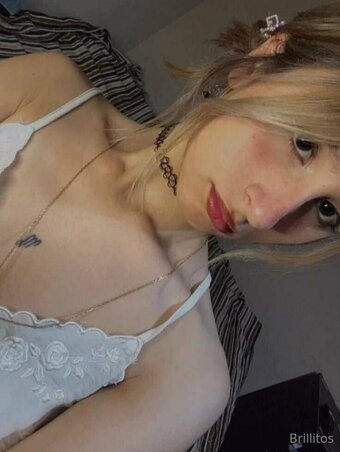brilliito Nude Leaks Photo 27