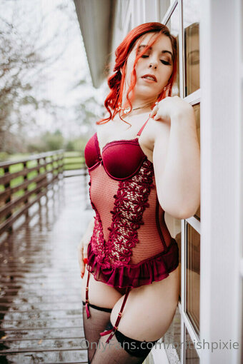britishpixie Nude Leaks Photo 20