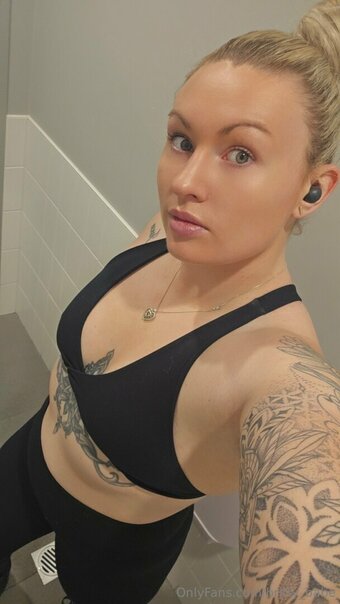 britty_babe Nude Leaks Photo 20